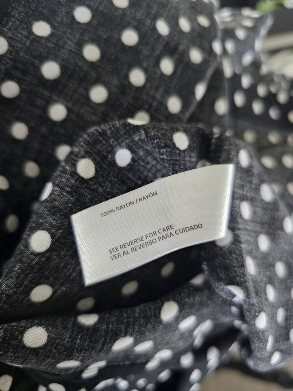 NWOT Size S Black and White Polka Dot Button-Up Dress Shirt - Picture 10 of 16